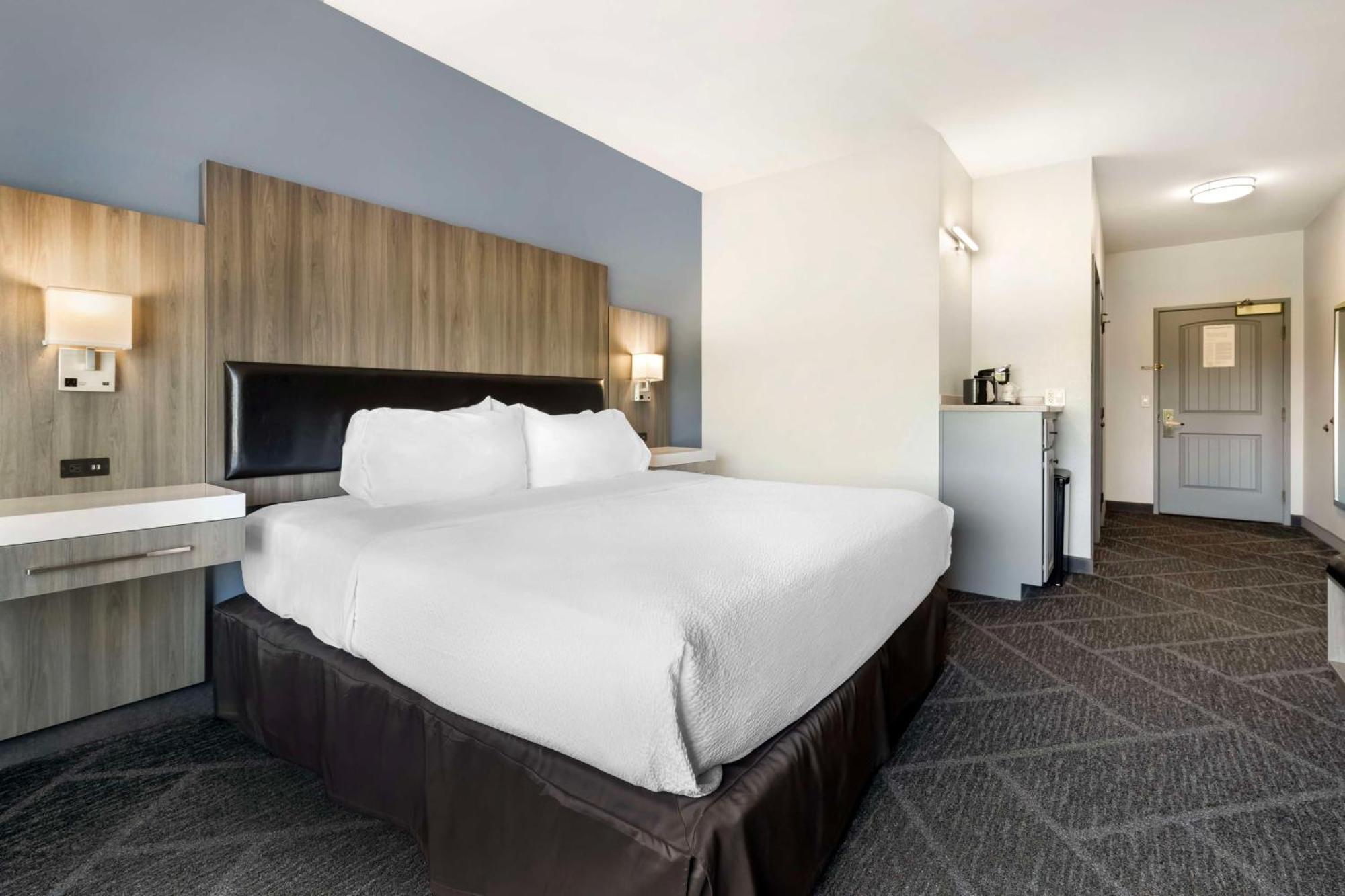 Best Western Plus Appleton Airport Mall Hotel Buitenkant foto