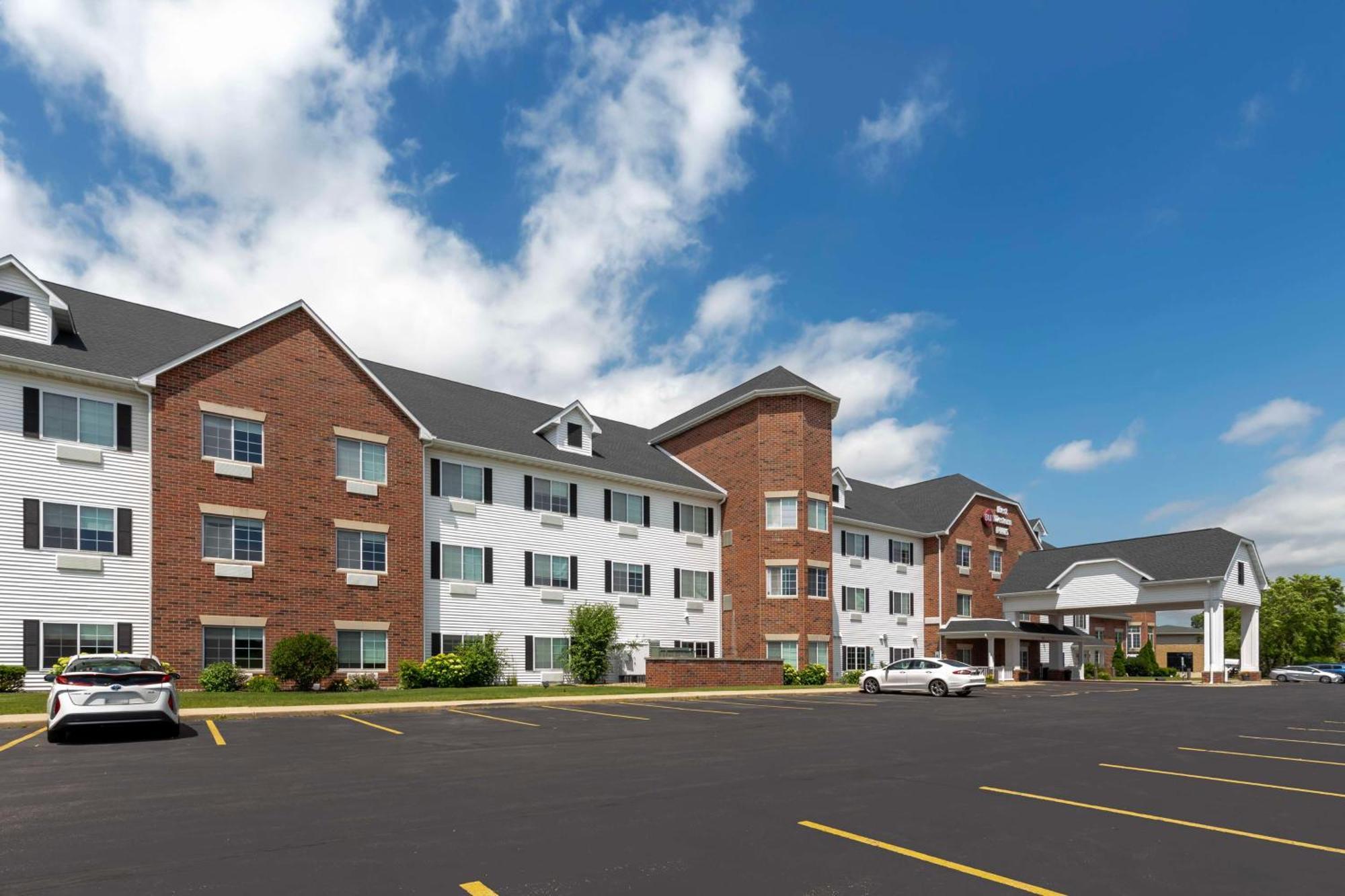 Best Western Plus Appleton Airport Mall Hotel Buitenkant foto